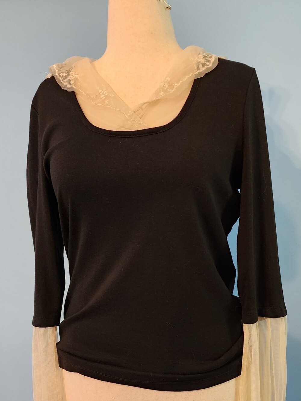 Newport News Black Long-Sleeve Top with Cream Lace Sheer Collar